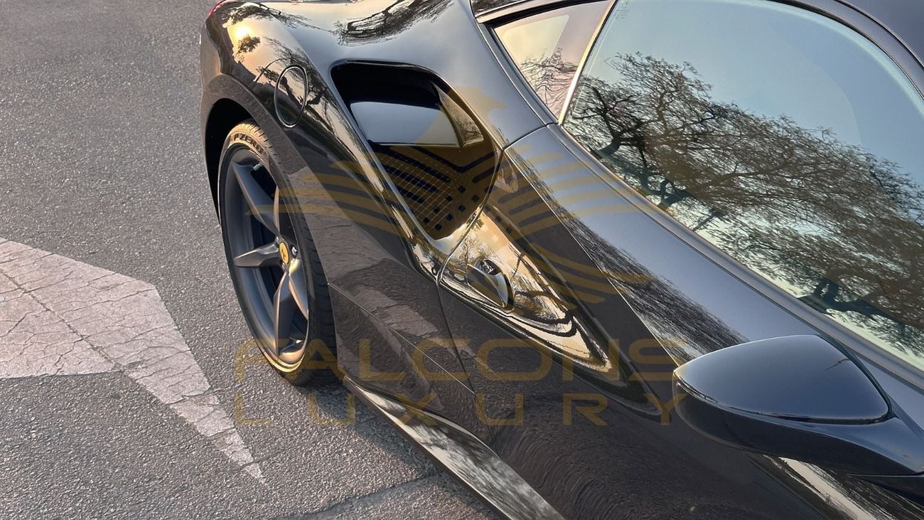 فيراري 488 GTB HIGH SPEC فيراري 488 GTB ستاندرد موديل 2016 - مواصفات كورية - حالة ممتازة