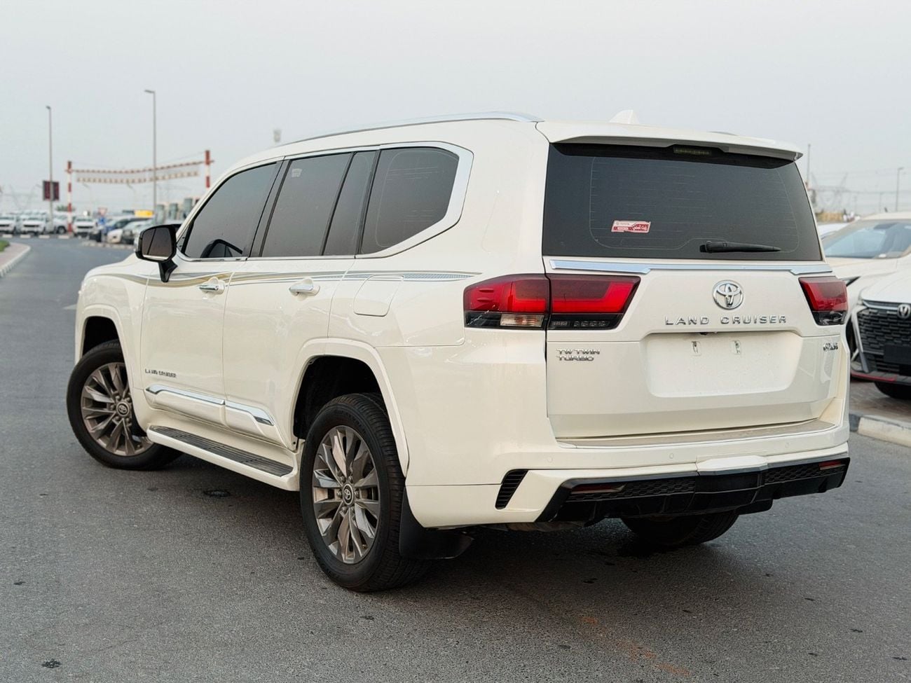 Toyota Land Cruiser GXR 2022 Diesel 3.3L Twin turbo Pull Option