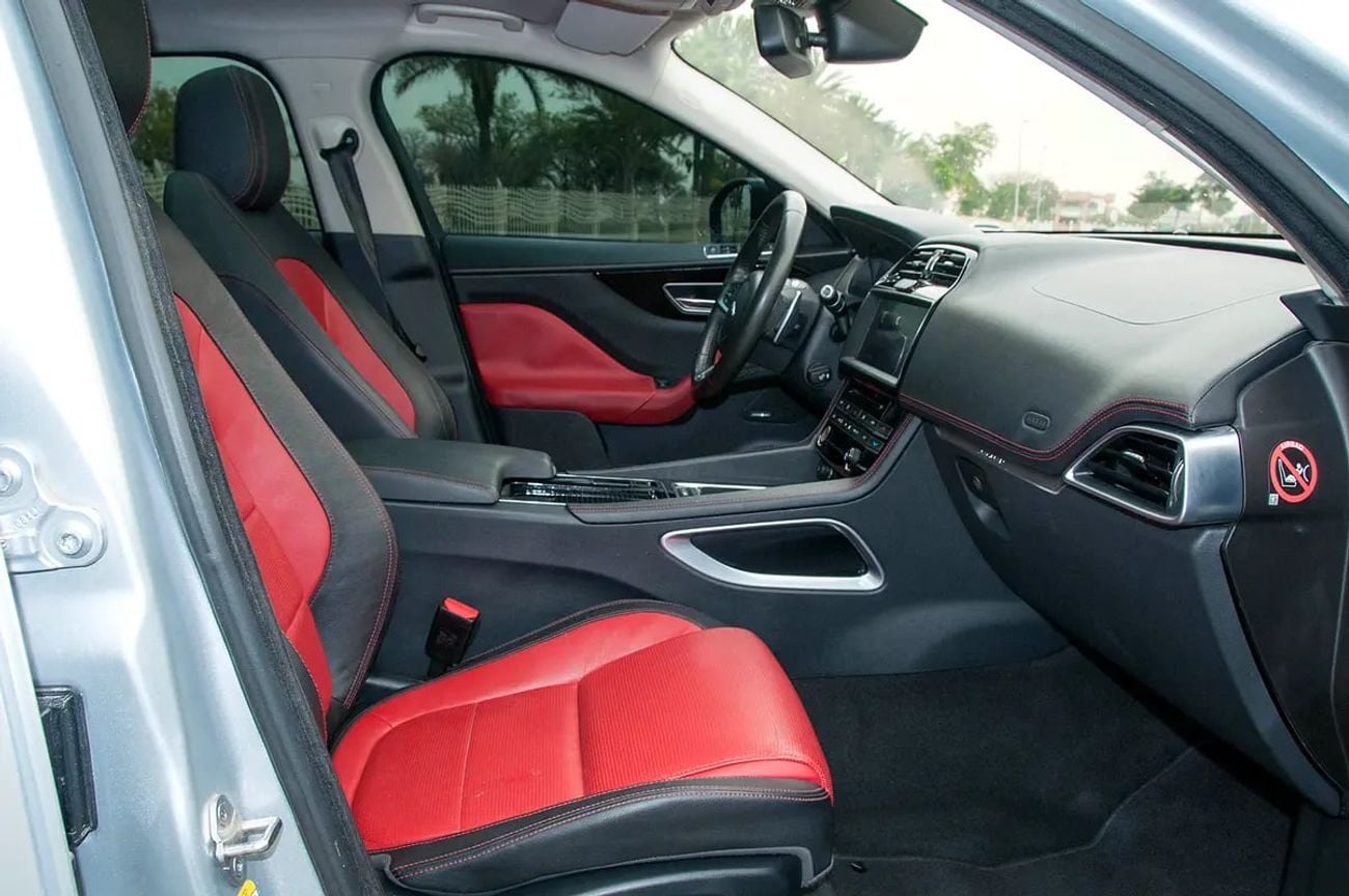Jaguar F-PACE R-Sport | GCC Specs | Pristine Condition
