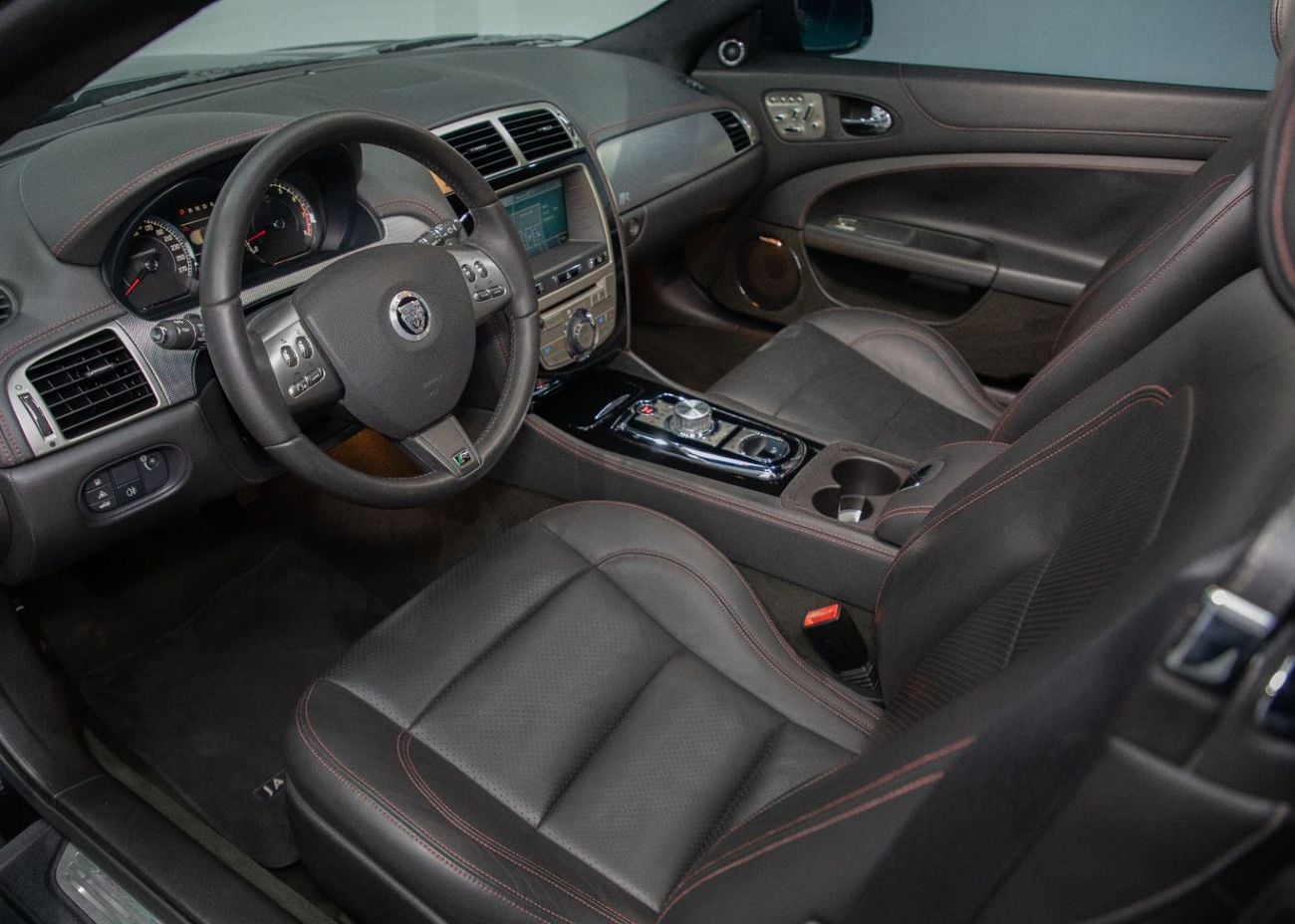 Jaguar XKR STANDARD