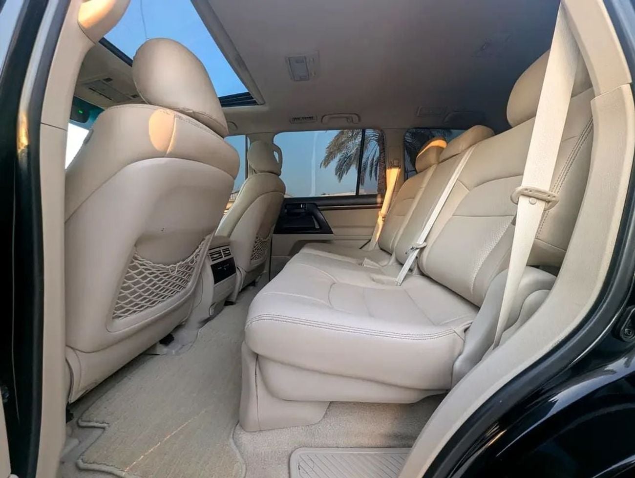 Toyota Land Cruiser GXR GCC Specs Diesel V8 4.5L Top Full Option Excellent Condition