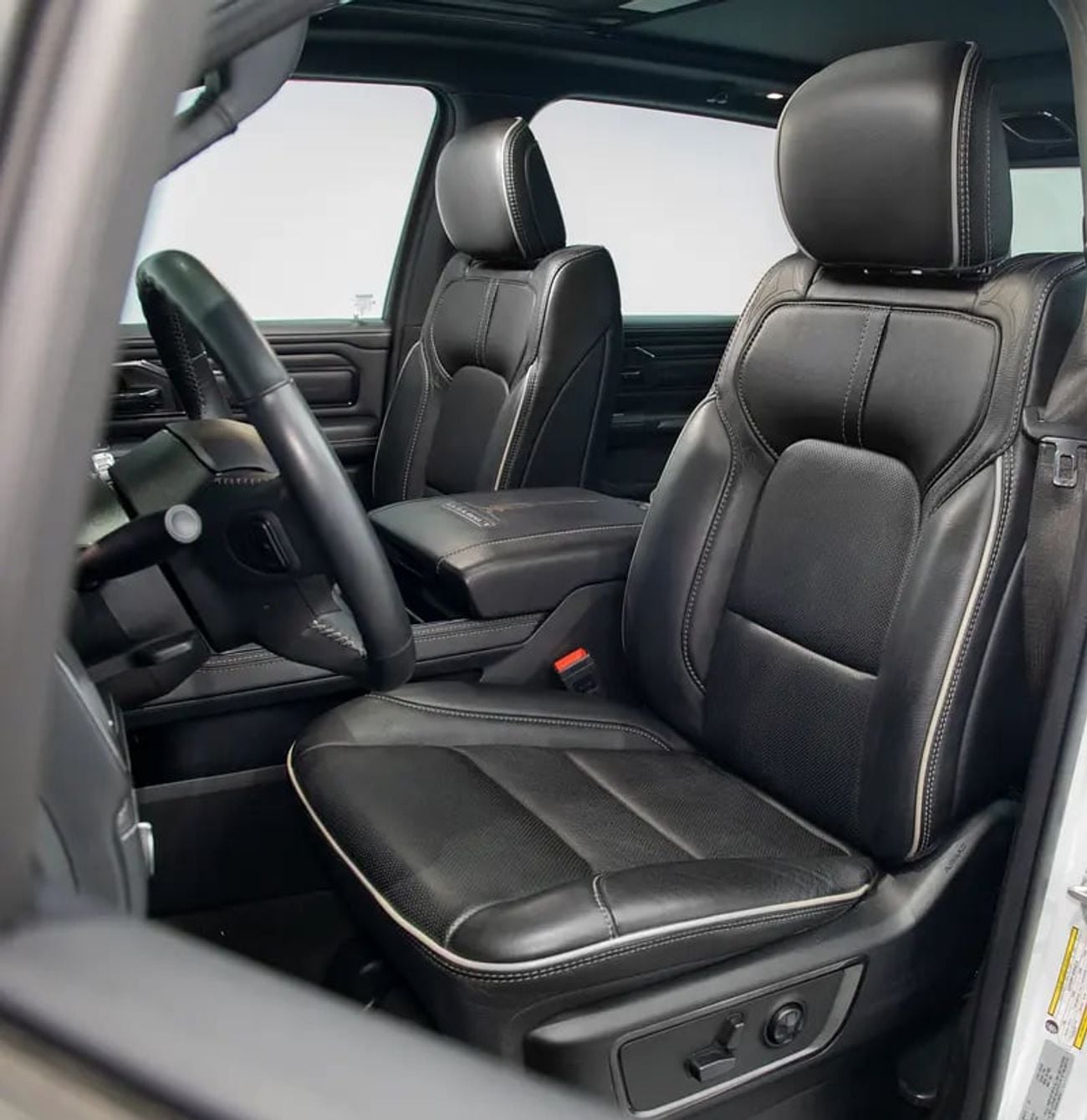 رام 1500 ليميتد FDSH • Dodge Warranty Until • GCC Specs
