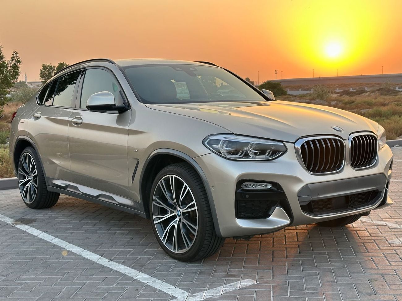 BMW X4 XDRIVE 30i EXCLUSIVE