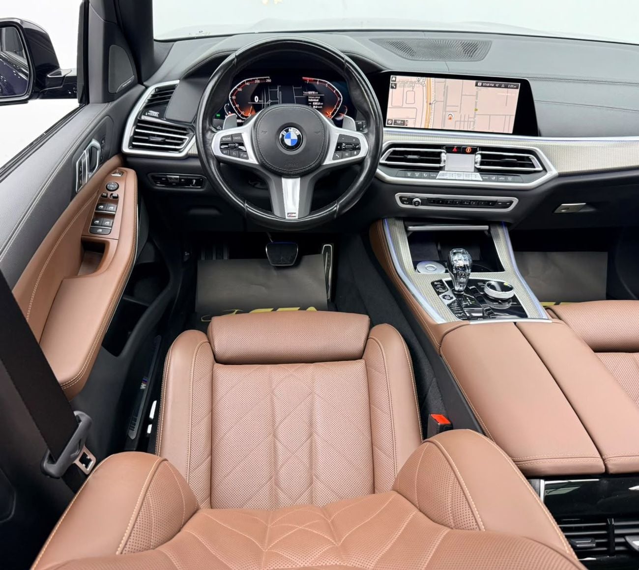 بي أم دبليو X5 XDRIVE40i M SPORT بي إم دبليو X5 xDrive40i M-Sport موديل 2023، ضمان بي إم دبليو + باقة خدمة 2027، سجل صيانة كامل من بي