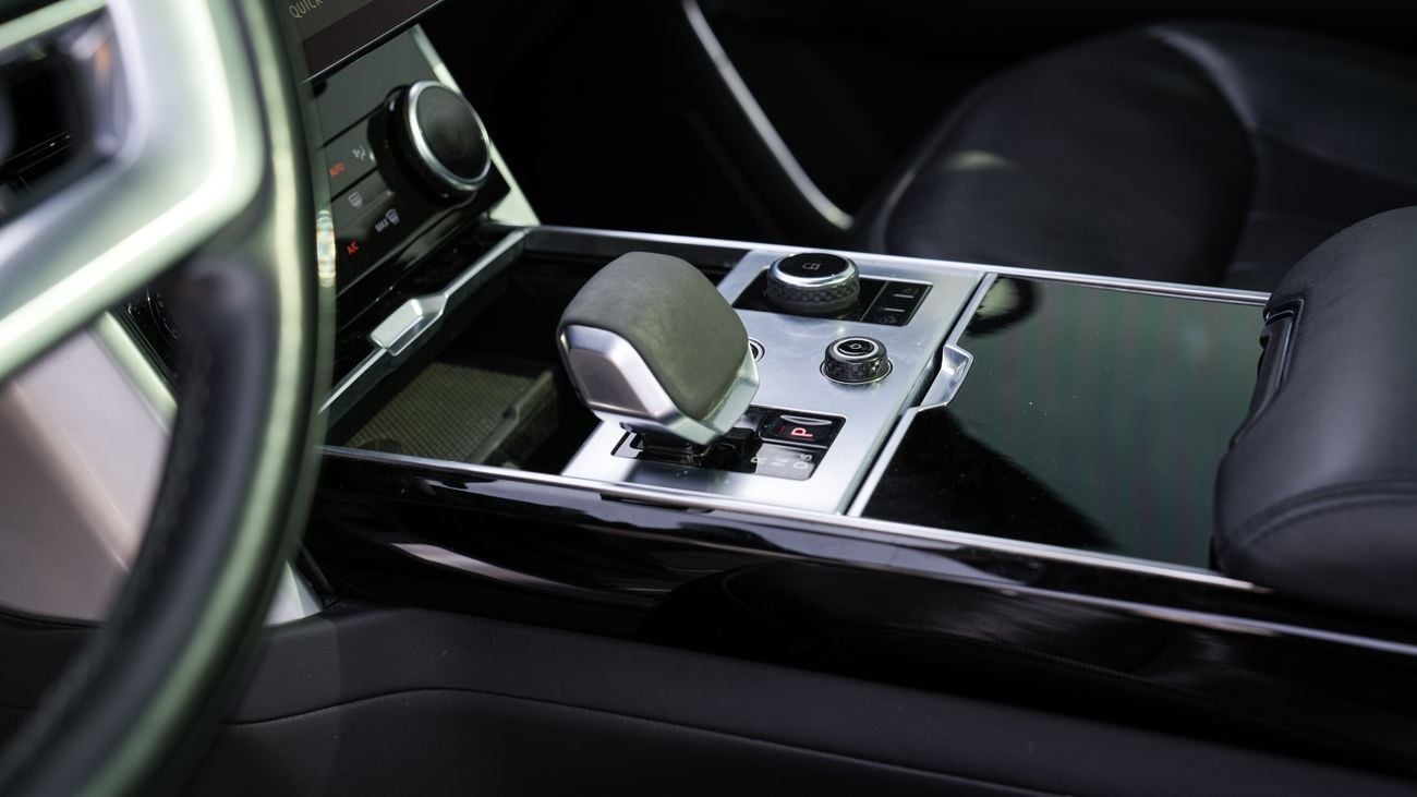 Land Rover Range Rover AUTOBIOGRAPHY P530 SE P530