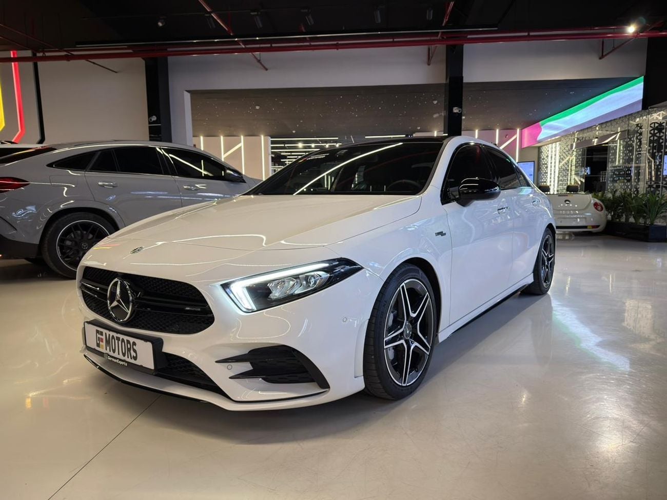 مرسيدس بنز A 35 AMG 4MATIC 2023 Mercedes-Benz A35 AMG - 1 Year Full Warranty - Perfect Condition