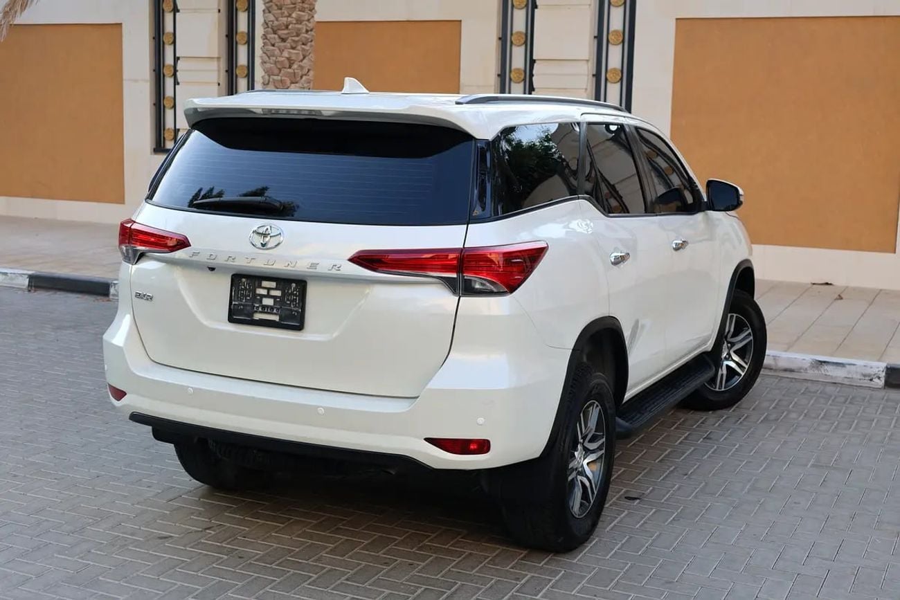 Toyota Fortuner EXR 89000KM-GCC SPECS-EXCELLENT CONDITION
