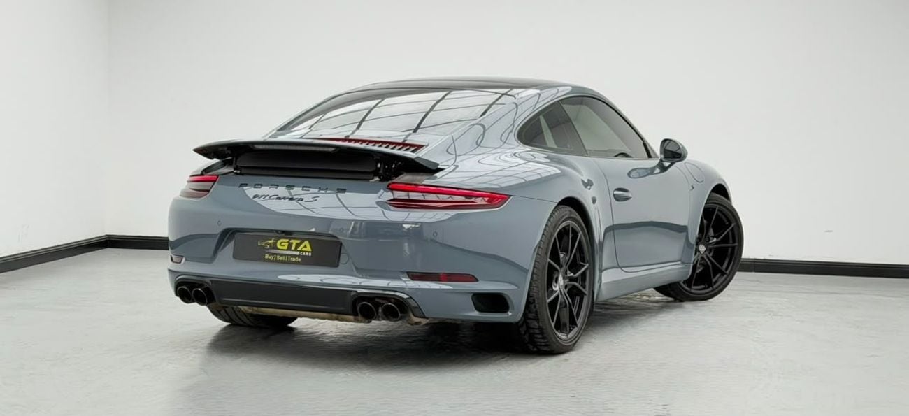 Porsche 911 CARRERA S