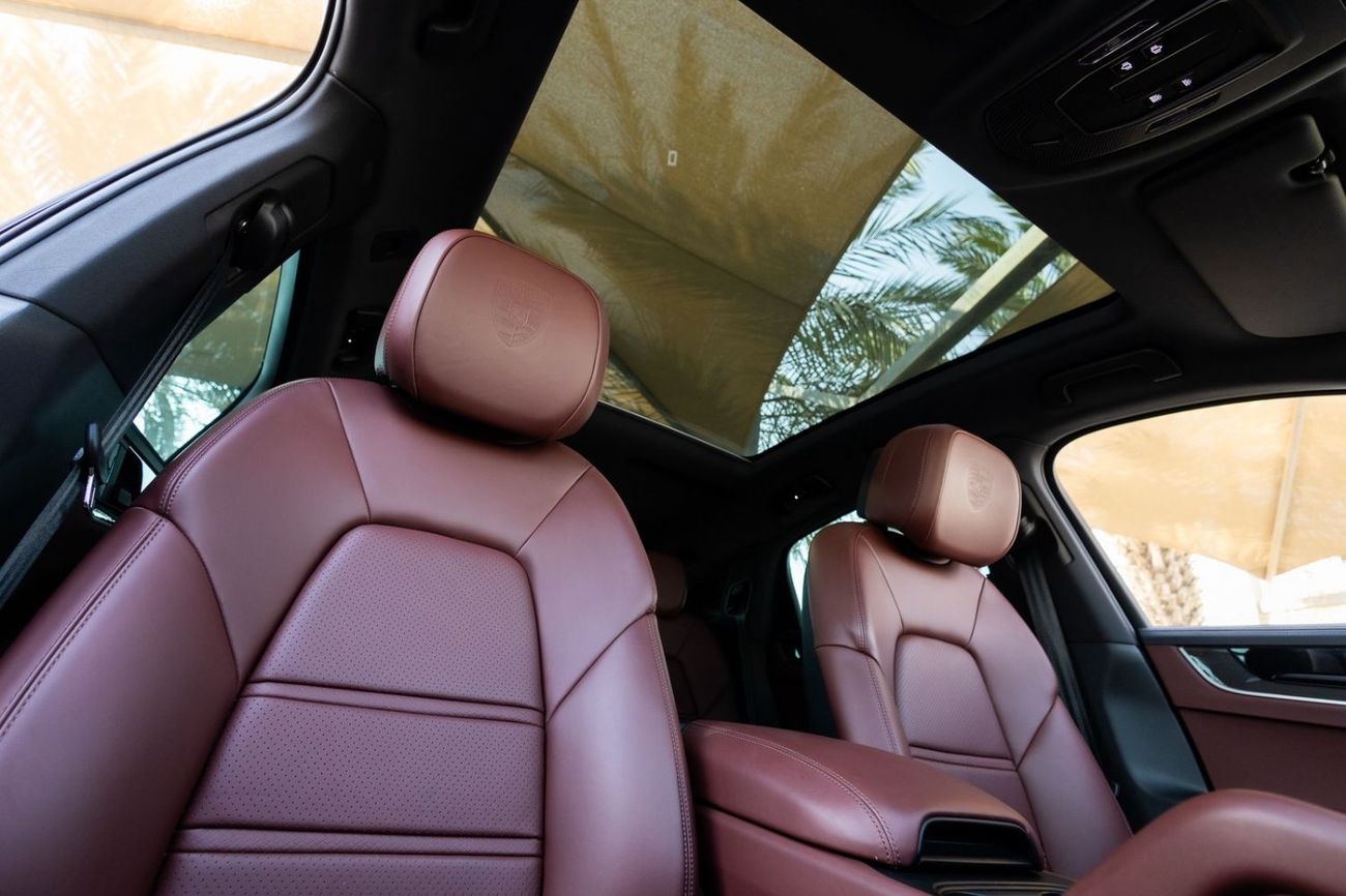 Porsche Cayenne STANDARD STD Porsche Cayenne Coupé 2024 GCC | Warranty