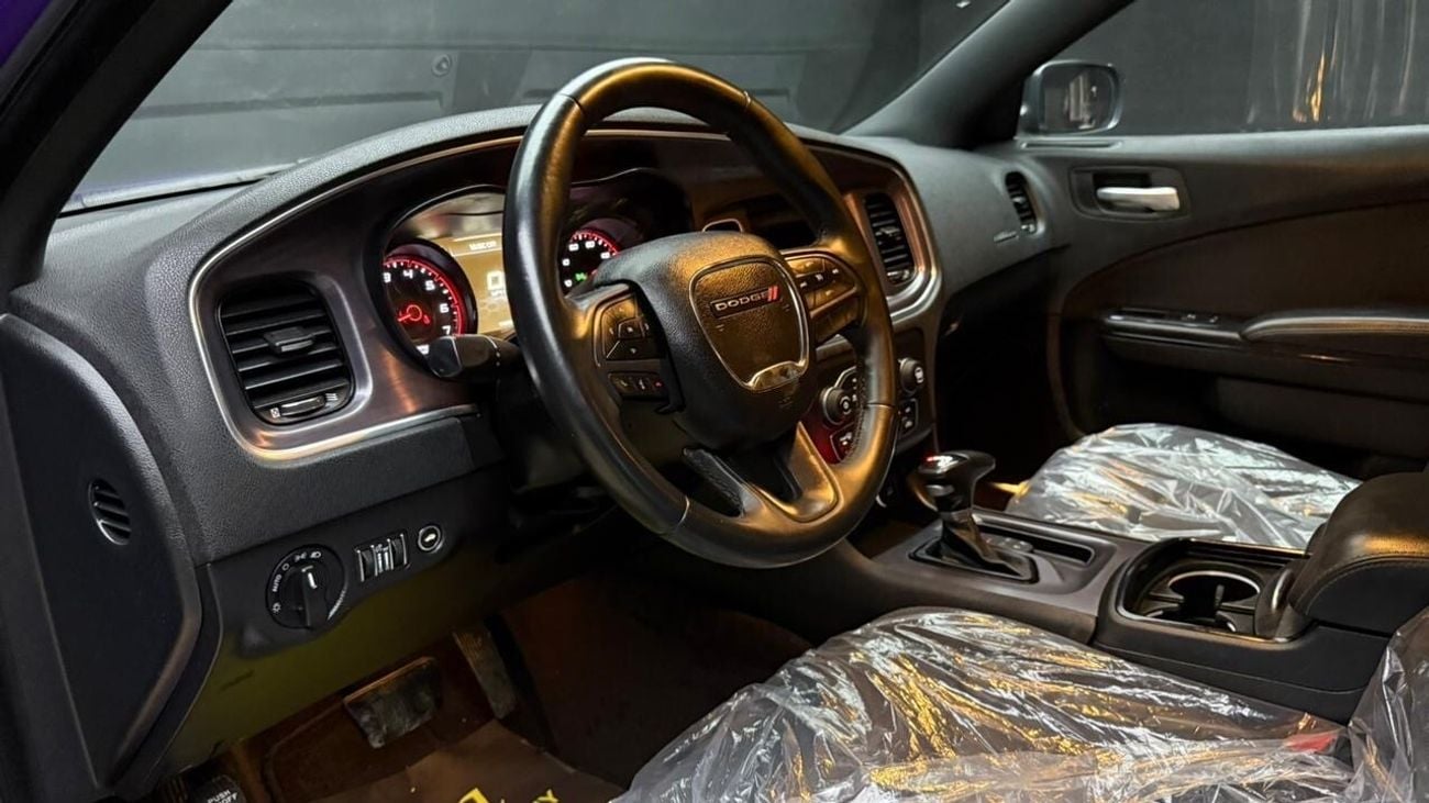 Dodge Charger SXT