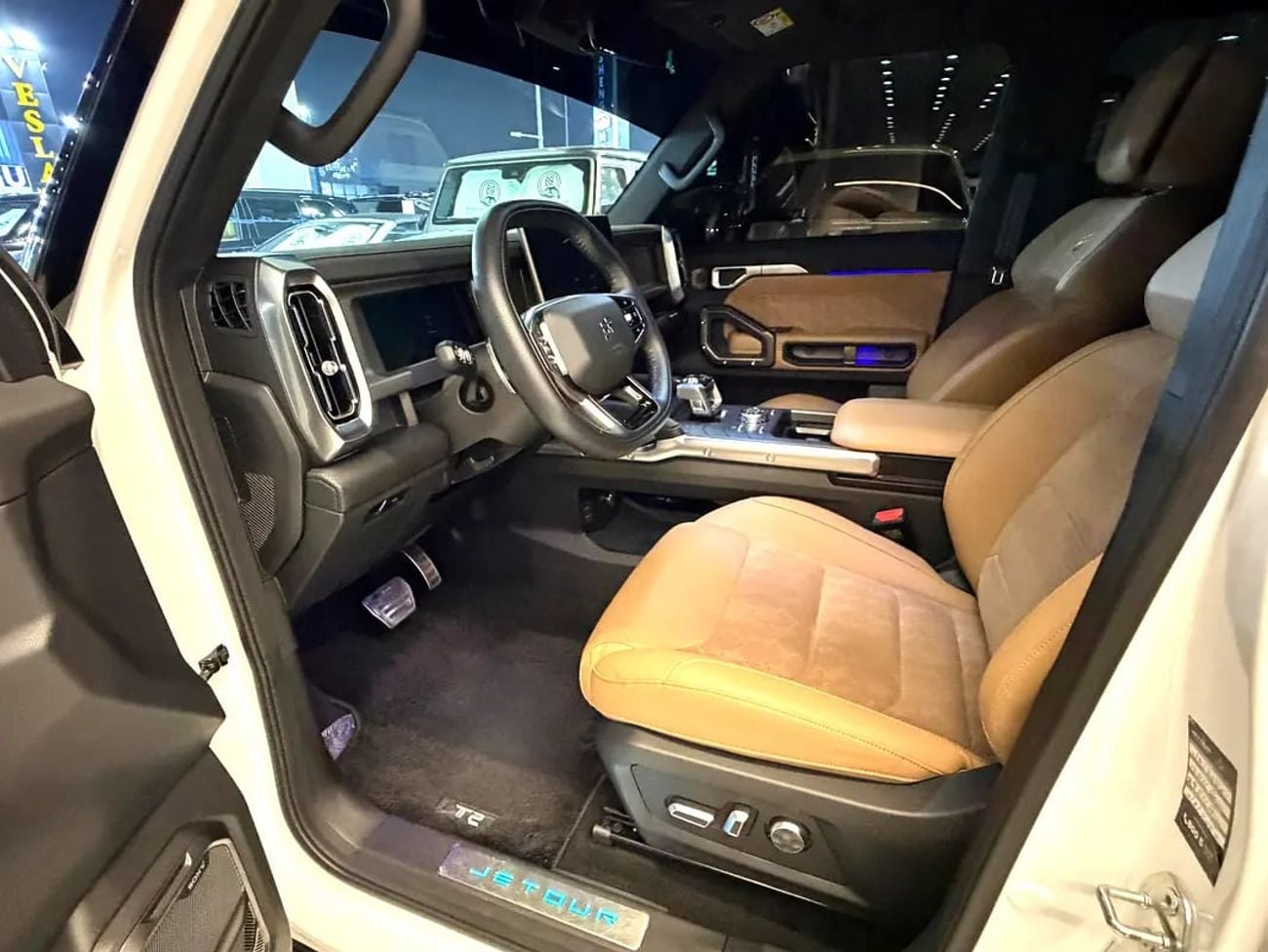 Jetour T2 LUXURY PLUS GCC Specs