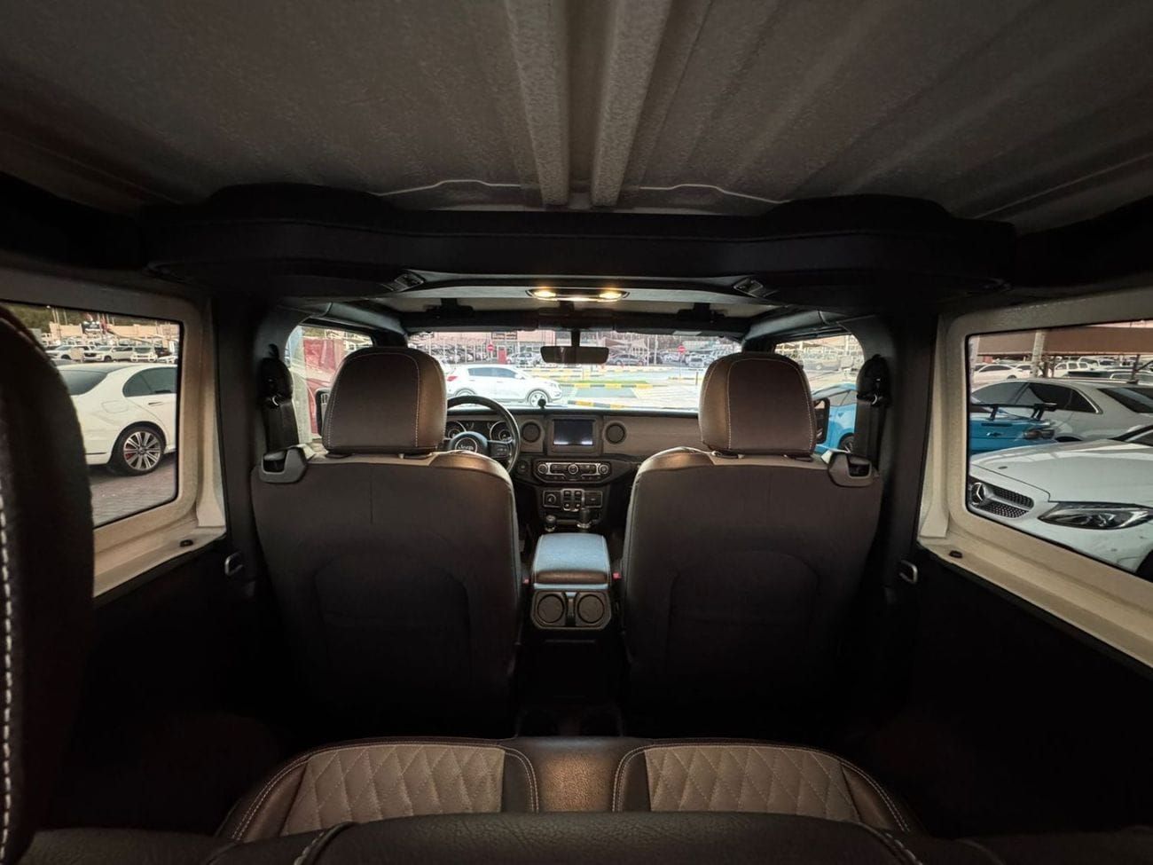 Jeep Wrangler SPORT Jeep wrangler V6 2door MY2019 GCC
