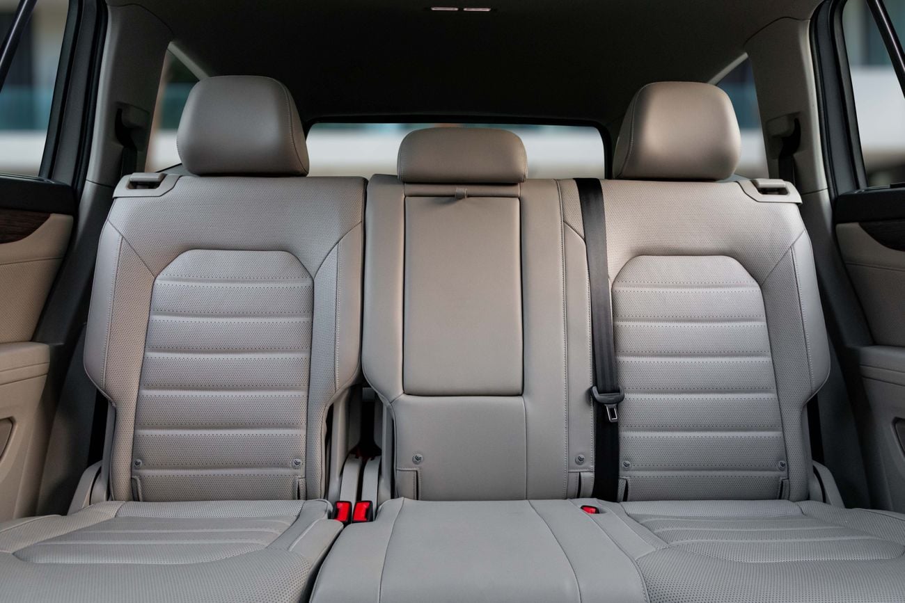 فولكس واجن تيرامونت COMFORTLINE Teramont Comfortline | 2,801 P.M | 0% Downpayment | Volkswagen Warranty!