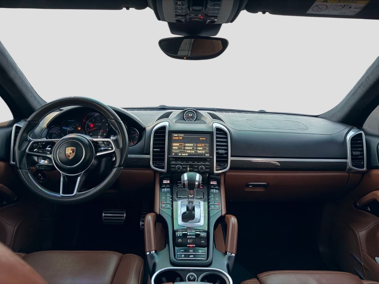 Porsche Cayenne GTS PORSCHE CAYENNE GTS | 4.8L V8 | 440 HP | AWD | 2016 | GCC SPECS