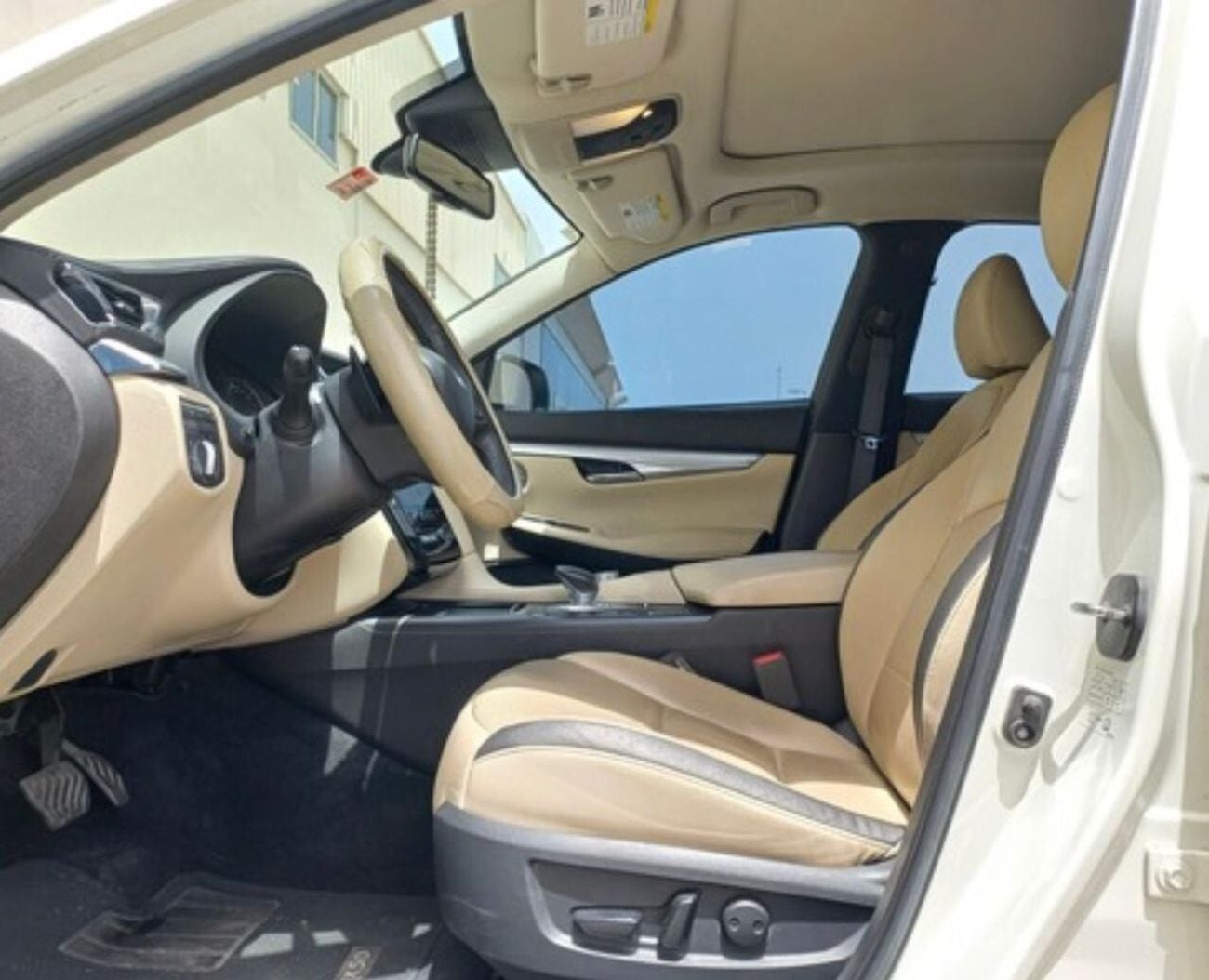 Infiniti QX50 LUXE SENSORY PROASSIST