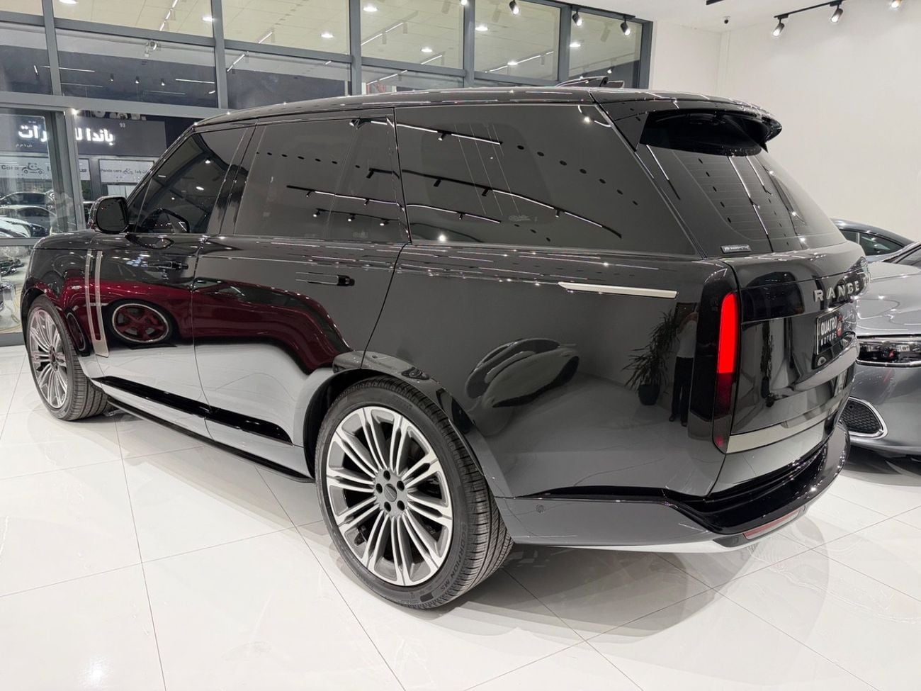 Land Rover Range Rover HSE P400