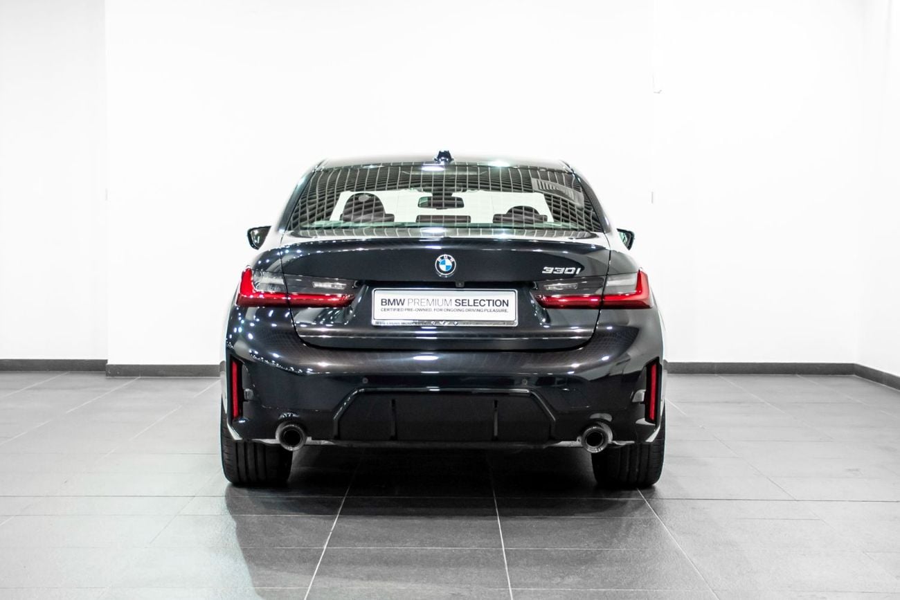 BMW 330i LUXURY M SPORT