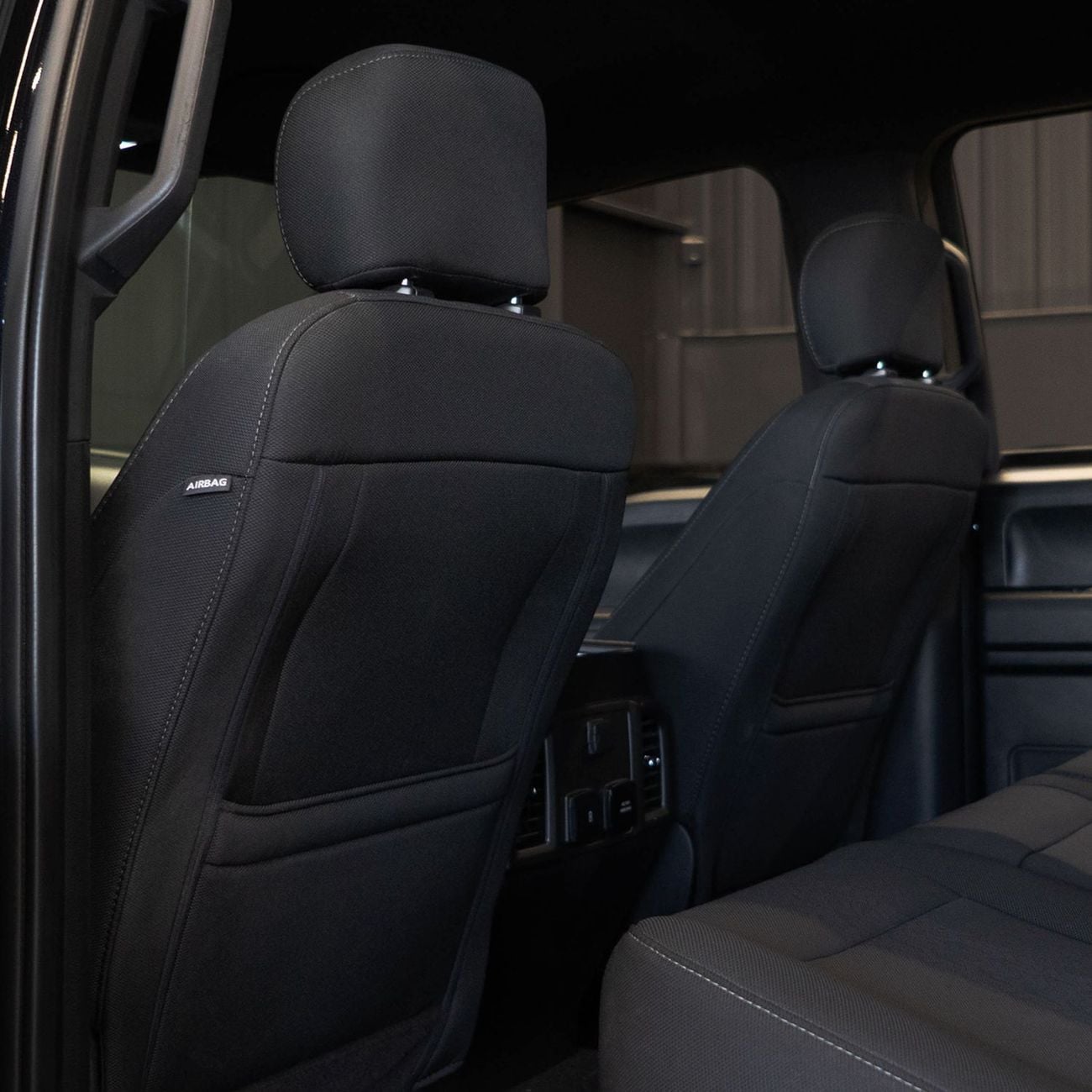 Ford F-150 XLT AED 1,724 P.M • 0% Downpayment • Ford F-150 V8 • 1 Year Warranty