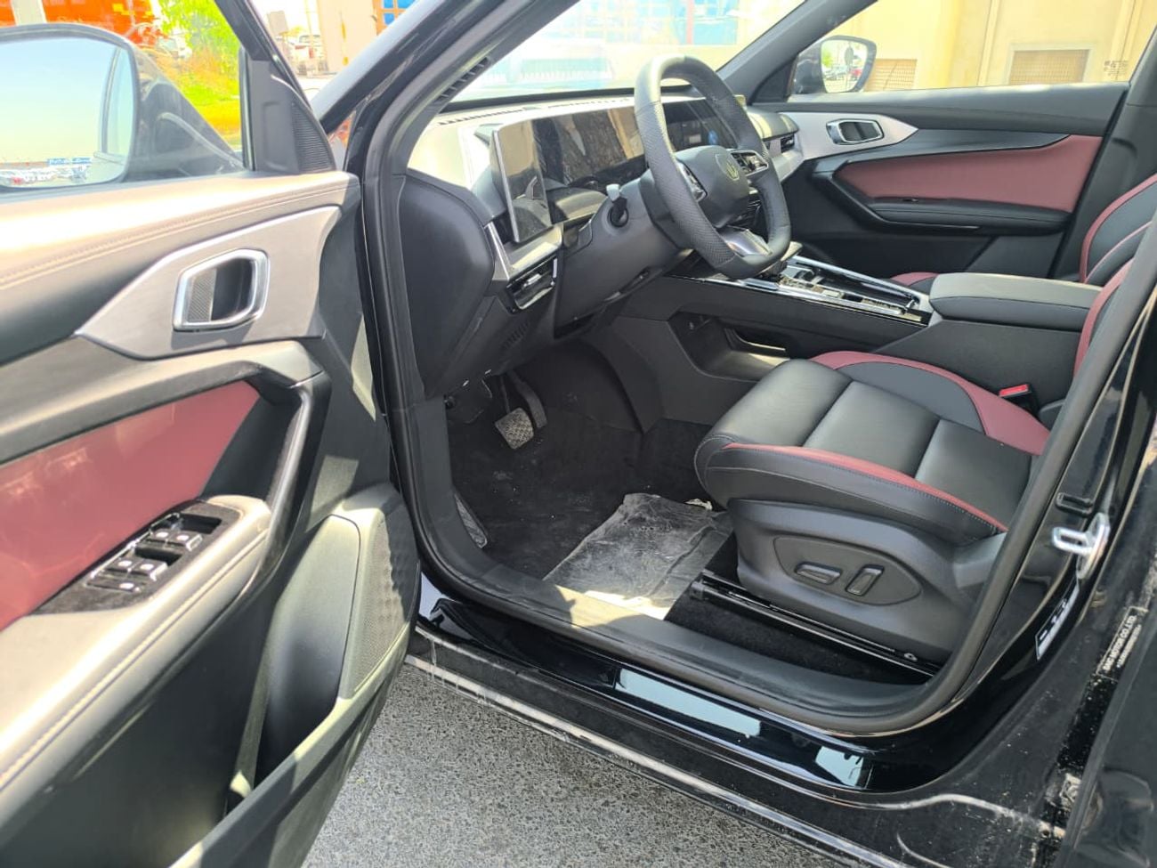MG One LUX MG ONE Luxury 1.5T GCC Specs 2025 Brand New
