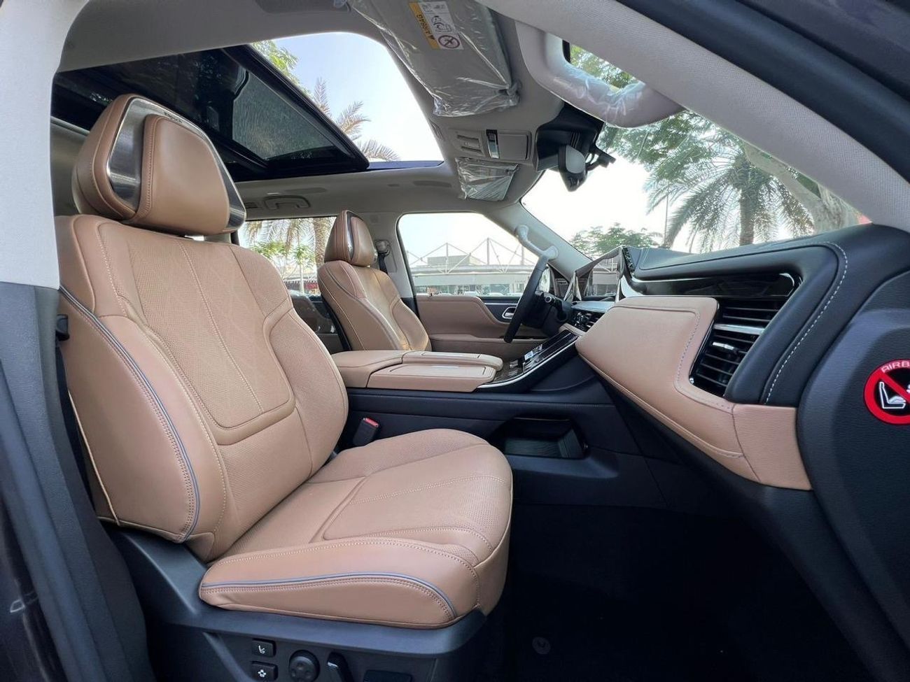 Infiniti QX80 SENSORY BENCH CHAIRS