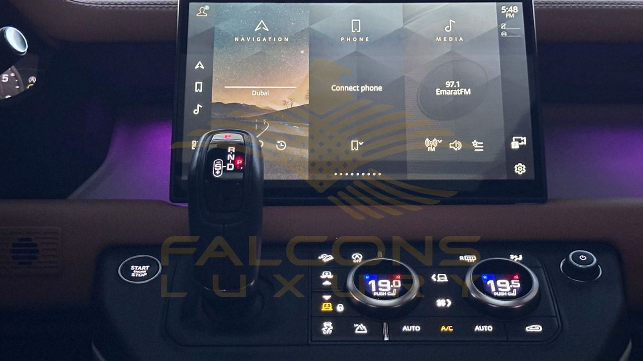 لاند روفر ديفندر 110 X-DYNAMIC HSE P400