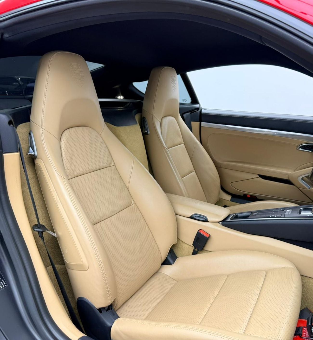 Porsche 718 Cayman 2016 Porsche 718 Cayman, Full Service History, Excellent Condition, GCC