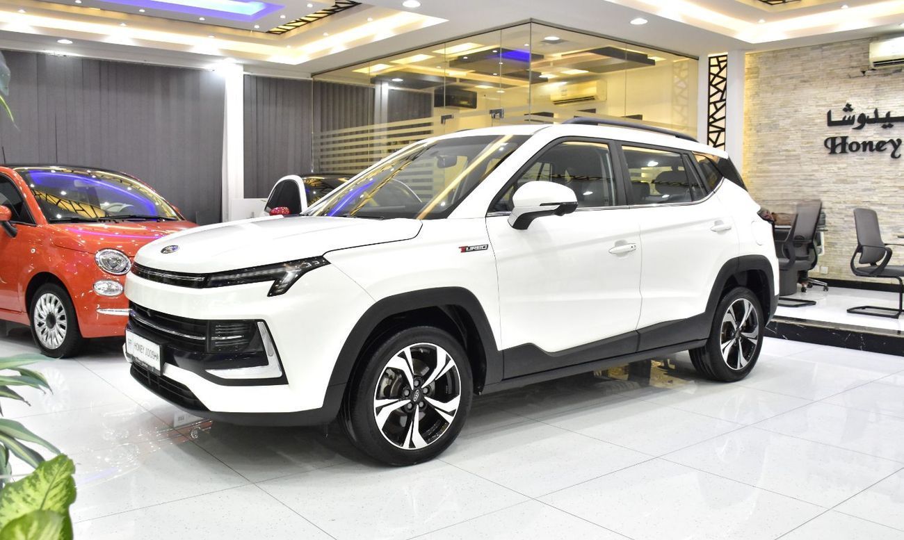 جاك JS4 INTELLIGENCE EXCELLENT DEAL for our JAC JS4 1.5T ( 2023 Model ) in White Color GCC Specs