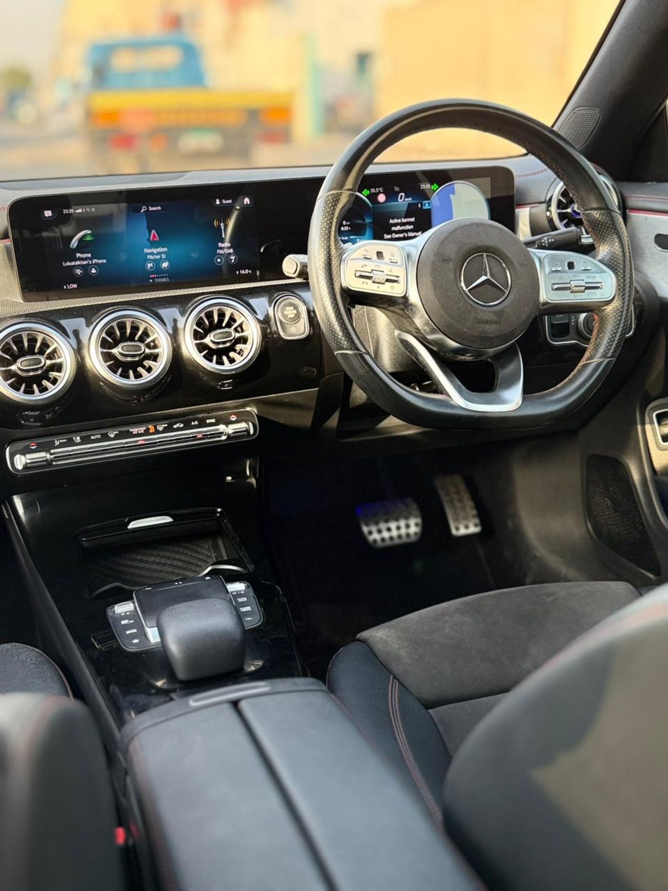 Mercedes Benz CLA250 PREMIUM