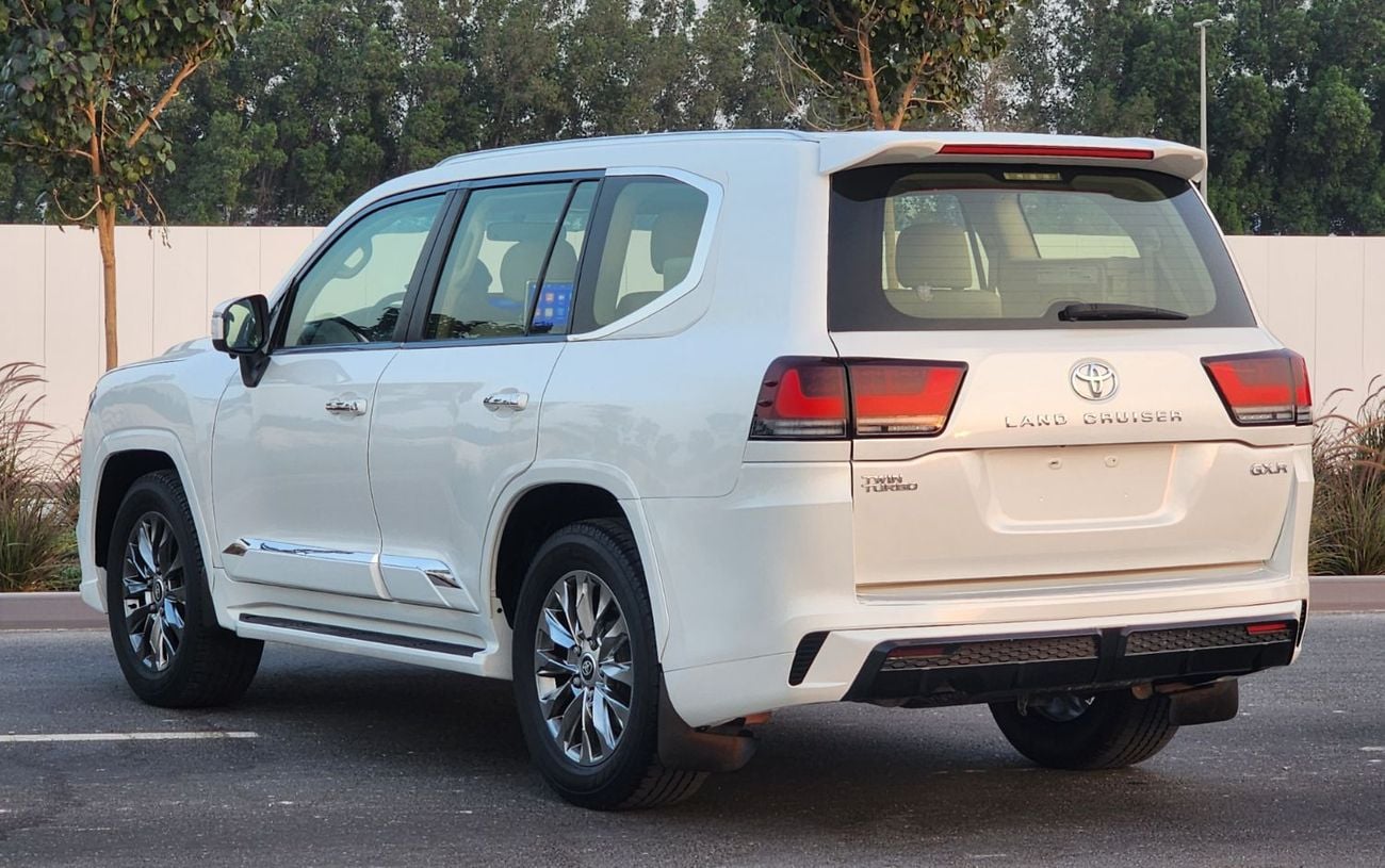 Toyota Land Cruiser GXR V6 Upgrade 2025