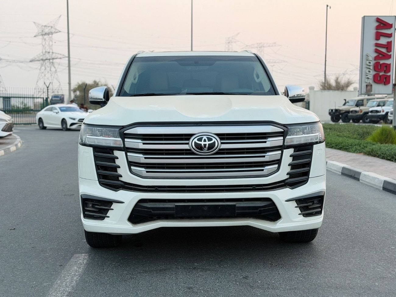 Toyota Land Cruiser GXR 2022 Diesel 3.3L Twin turbo Pull Option