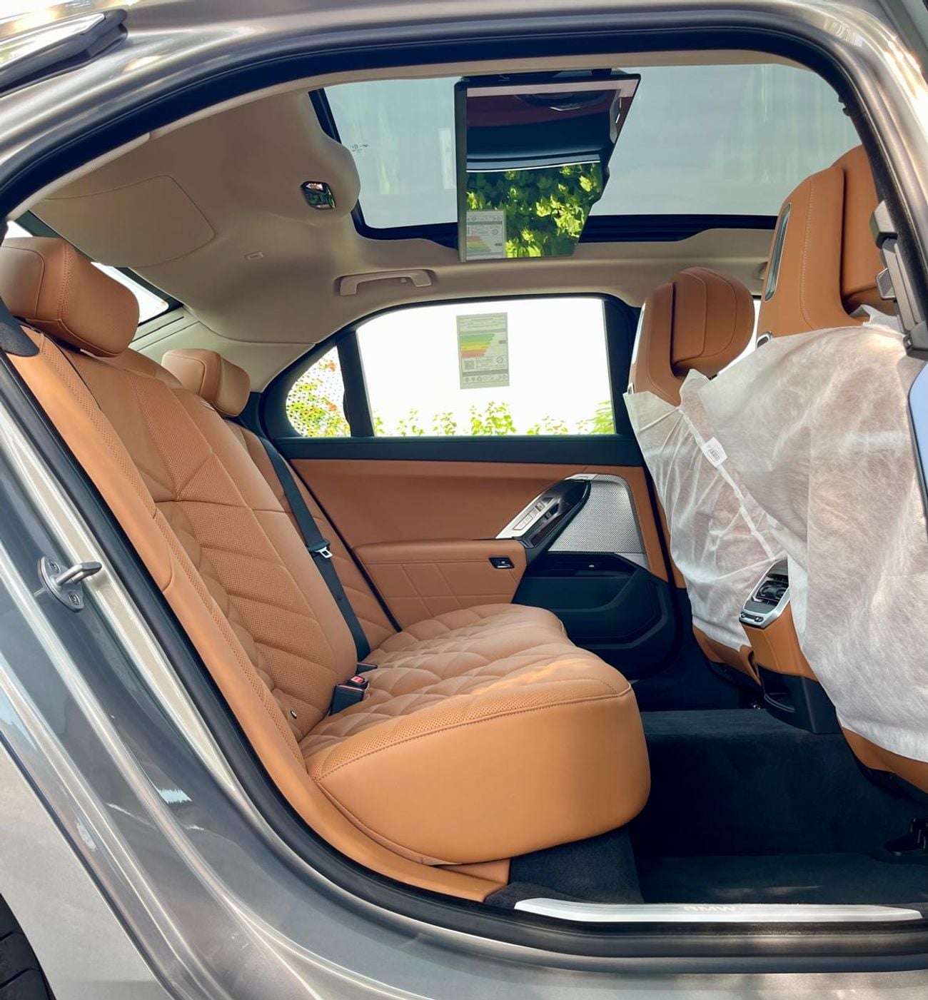بي أم دبليو 735i STANDARD
