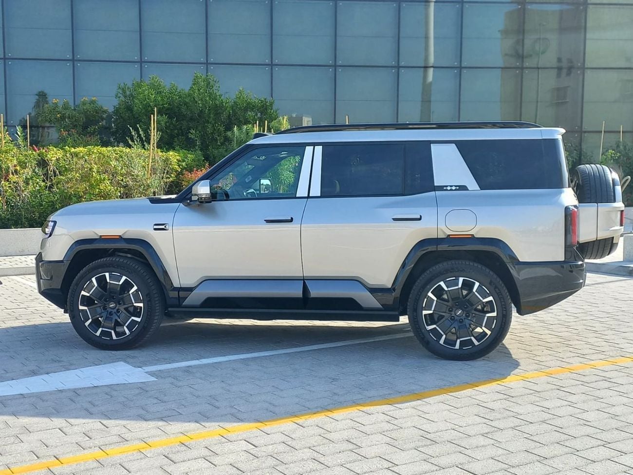 BYD Leopard 8 FLAGSHIP