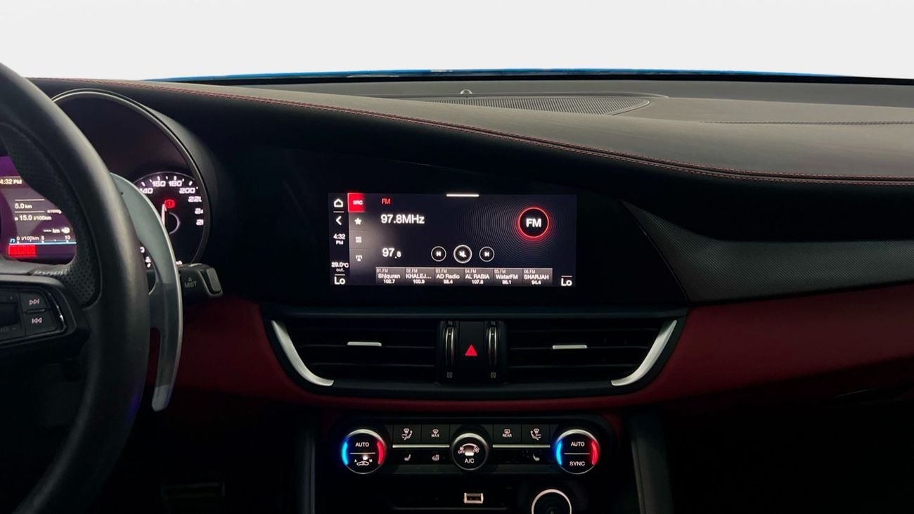 Alfa Romeo Giulia VELOCE | 2022 | Special Offer | Gargash Warranty & Service | Free insurance | Finance from 0.99%