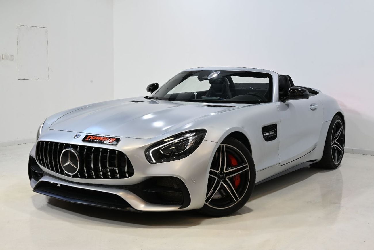 Mercedes Benz AMG GT C 2018 Mercedes-AMG GT C Roadster, Full Service History, Excellent Condition, GCC