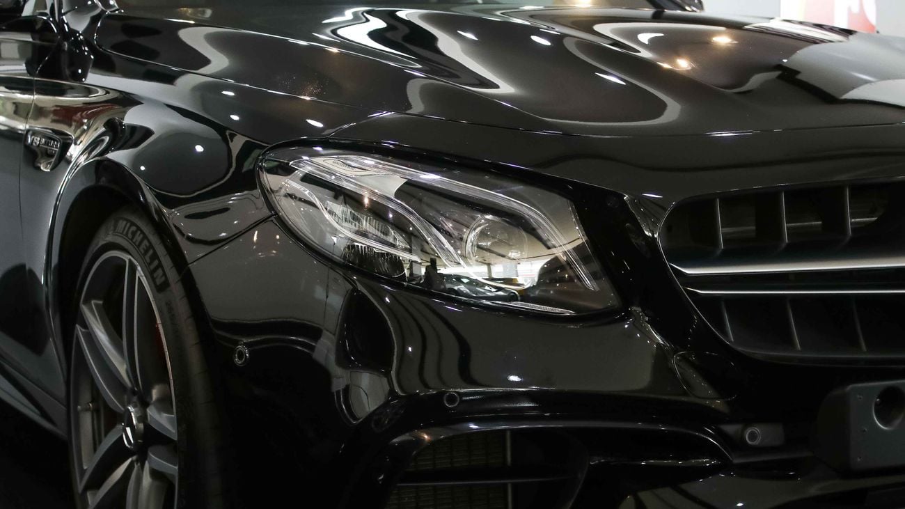 Mercedes Benz E63 AMG S 4 Matic