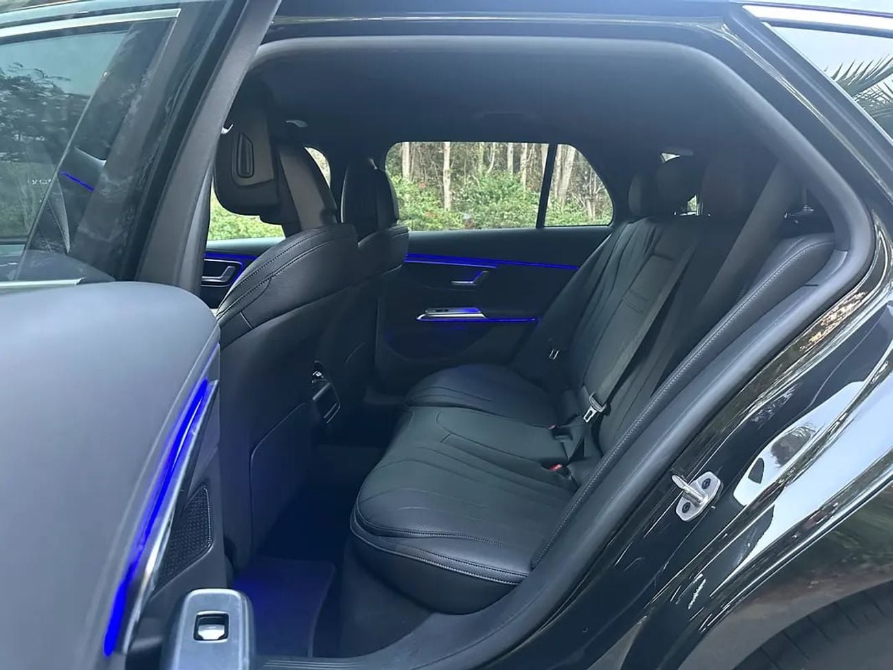 Mercedes Benz E300 AMG E 300 | Plug-in Hybrid | 2.0L Inline-4 | 313 HP | Excellent Condition