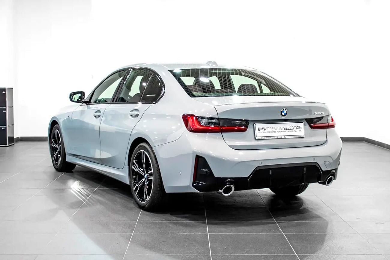 BMW 320i M SPORT 320i Luxury M Sport Package