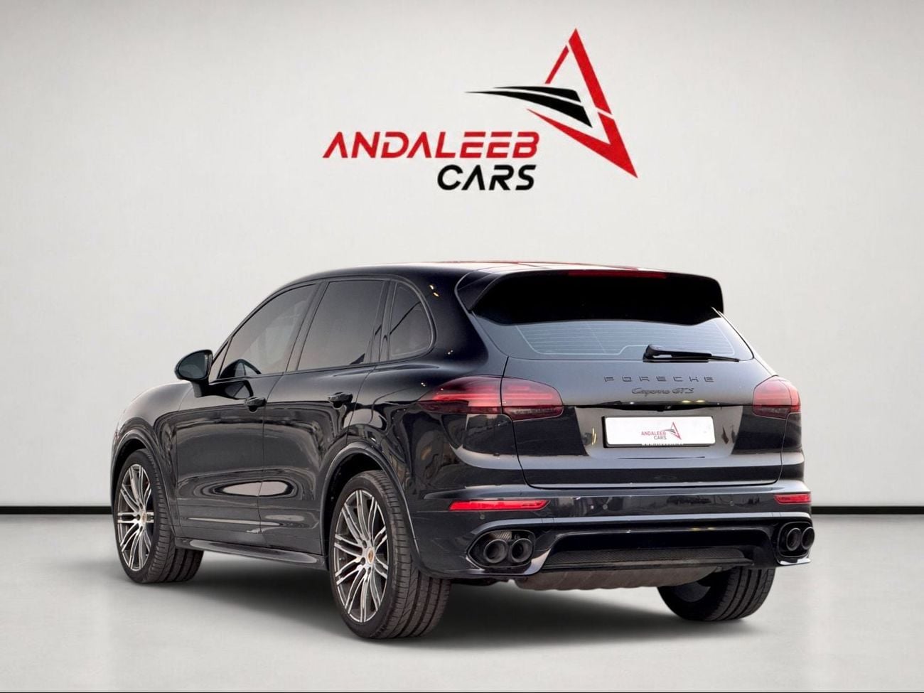 Porsche Cayenne GTS PORSCHE CAYENNE GTS | 4.8L V8 | 440 HP | AWD | 2016 | GCC SPECS