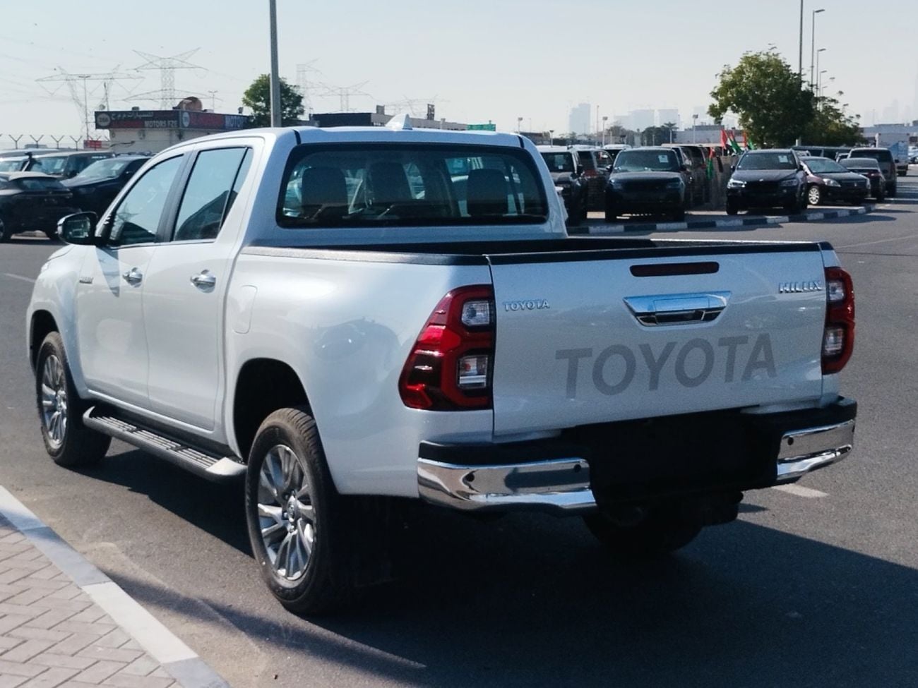 Toyota Hilux SGLX 2.8L A/T RHD Indian Spec
