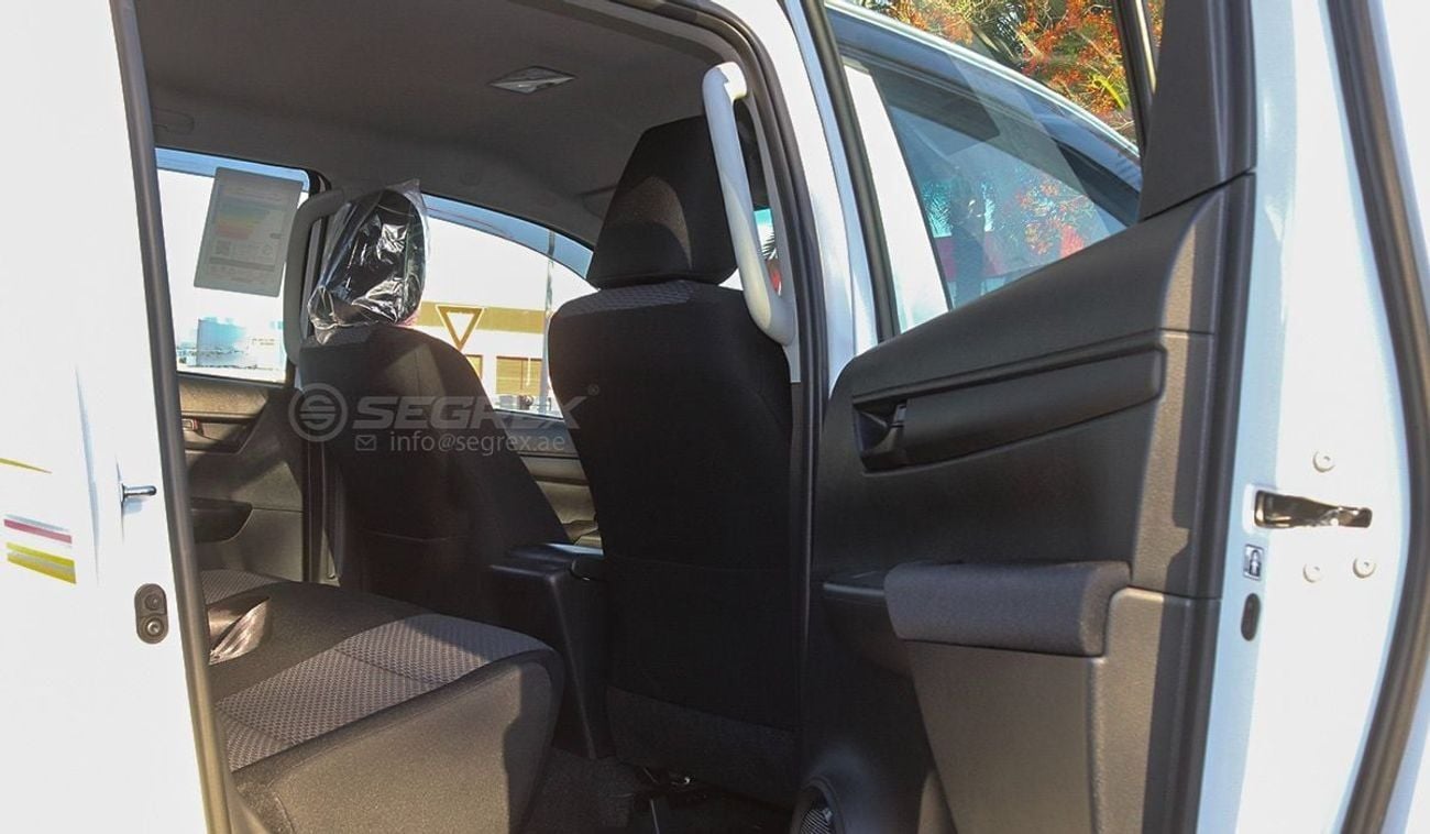Toyota Hilux DC . 2.7L . 6-Speed Automatic . Petrol . 4WD . 5 Seats . 4 Doors | 2026 Model | For Export