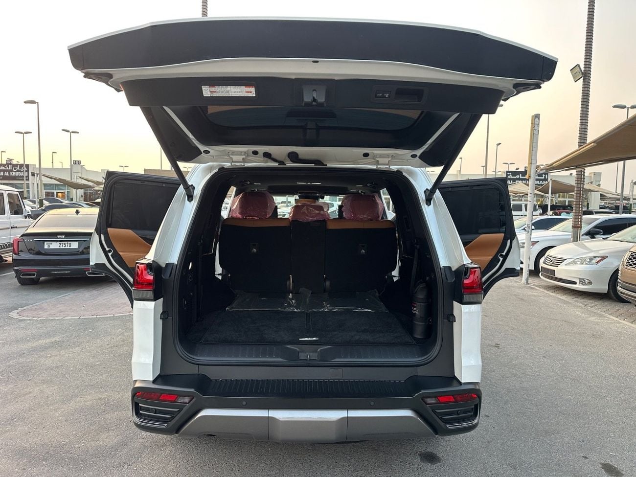 Lexus LX600 SIGNATURE