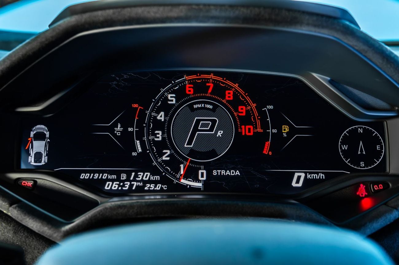 Lamborghini Huracan 2024 Lamborghini Huracán Sterrato | 1 of 1,499 | 5.2L V10 | Service and dealer Warranty | GCC Specs