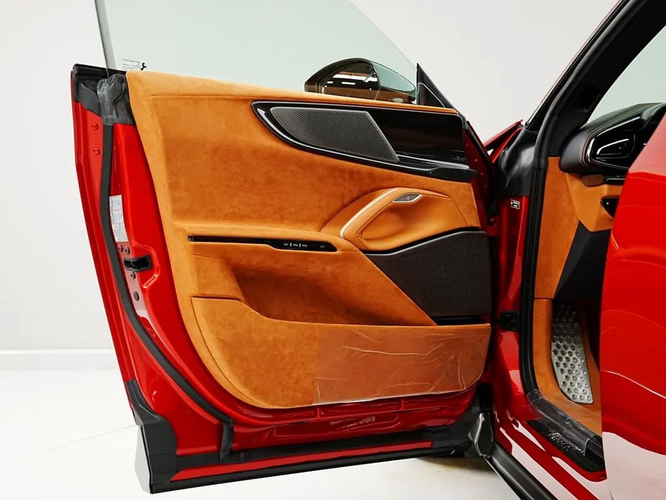 Ferrari Purosangue STANDARD - Japanese Specs