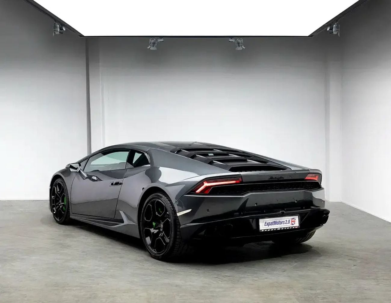 Lamborghini Huracan LP610-4 LP 610-4 • AWD 5.2 V10 • GCC Specs • Full History • Only 38KM