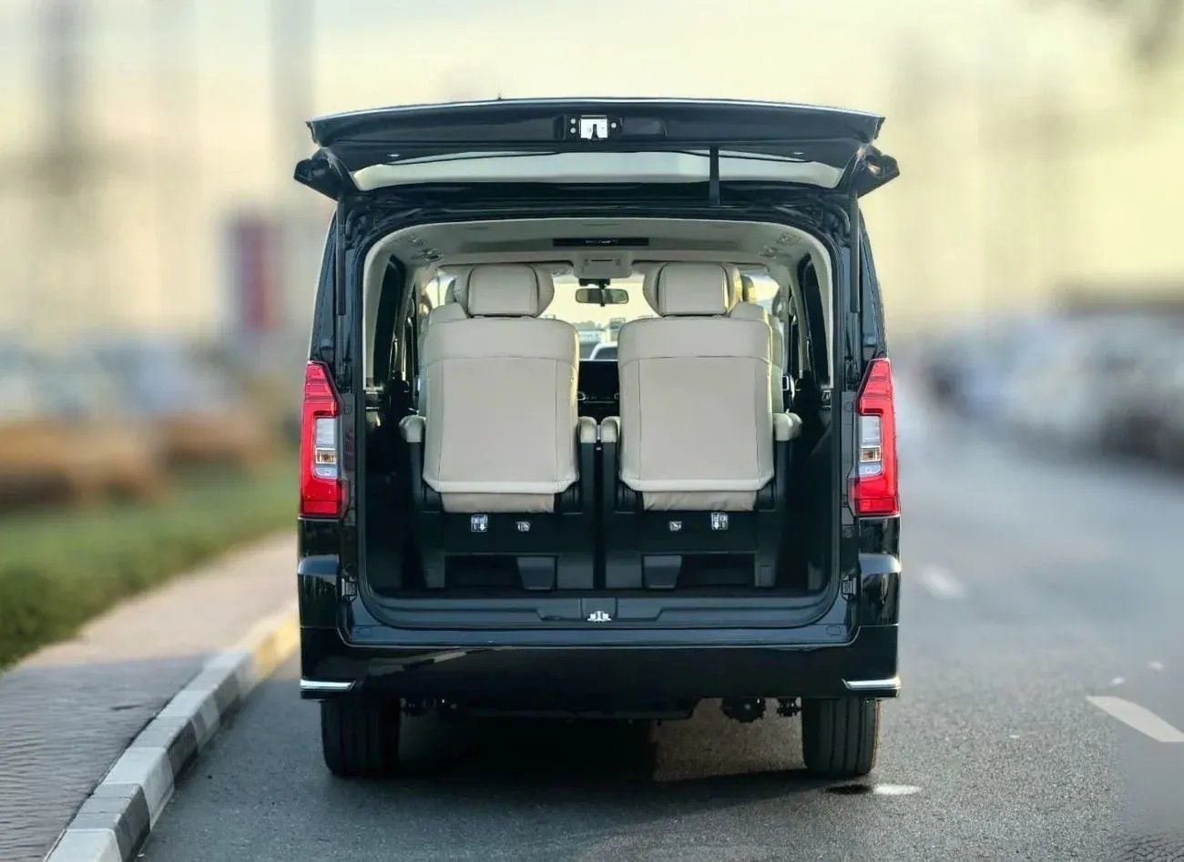 تويوتا جرافينا | 3.5L V6 PETROL | VIP SEATS |360*CAMERAS | GCC SPECS | MY2026