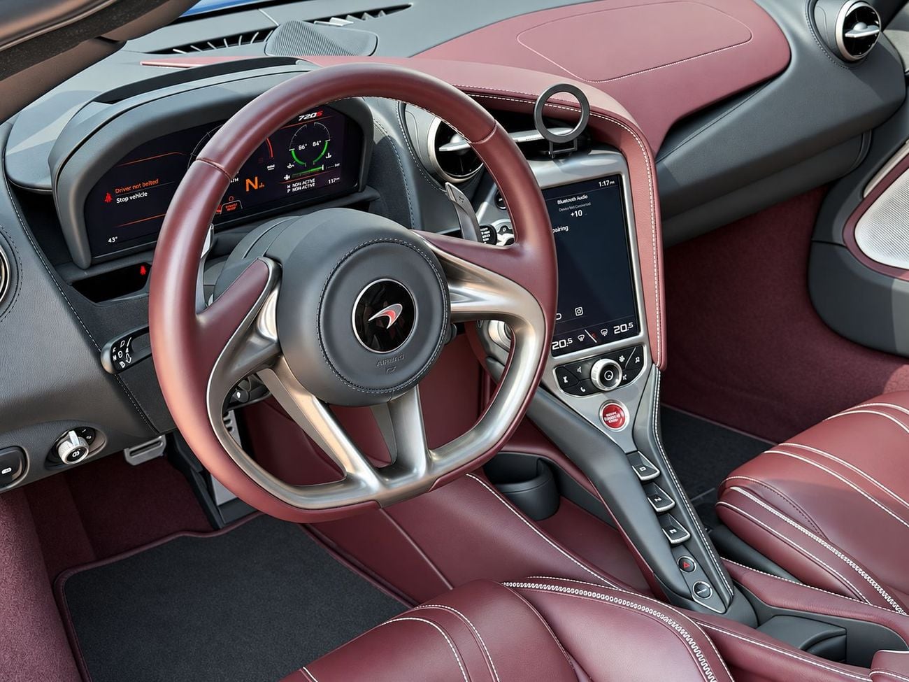 مكلارين 720S LUXURY