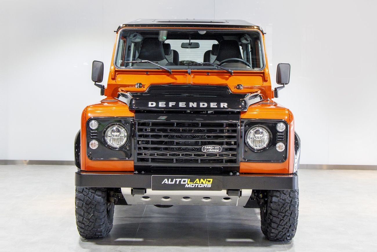Land Rover Defender 90