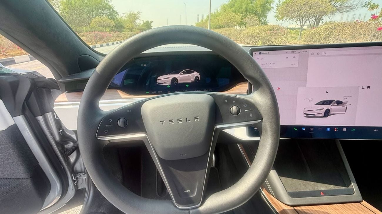 Tesla Model S LONG RANGE
