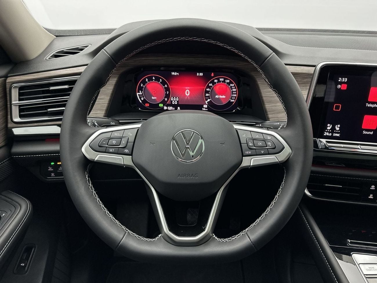 Volkswagen Teramont COMFORTLINE 2.0L (Facelift 2) | Panoramic Sunroof | Luxury Leather Seats | VW Certified