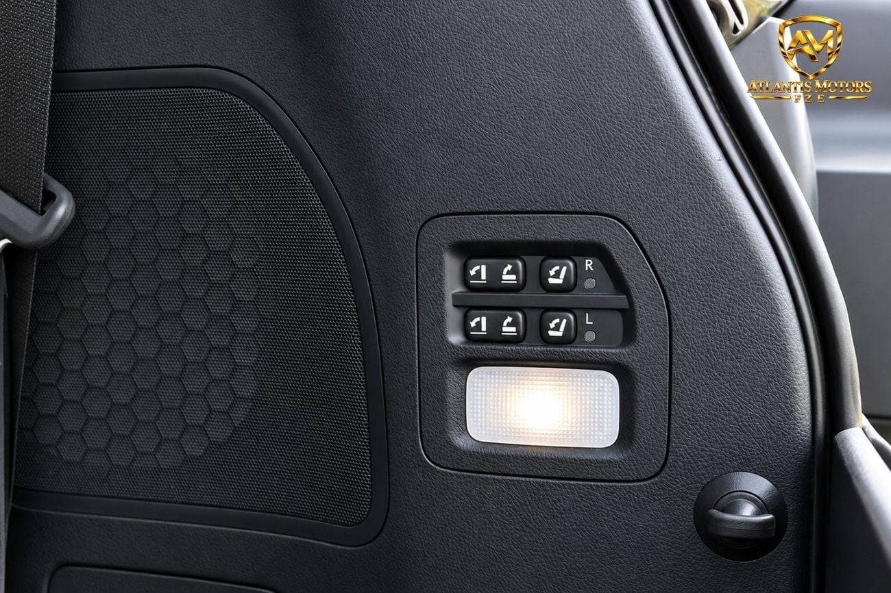Lexus LX570 SIGNATURE BLACK EDITION